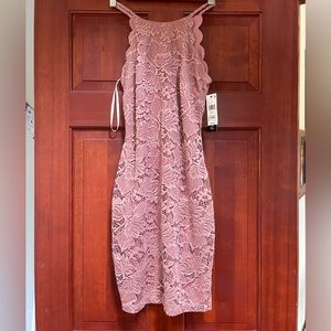 pink lacy formal dress